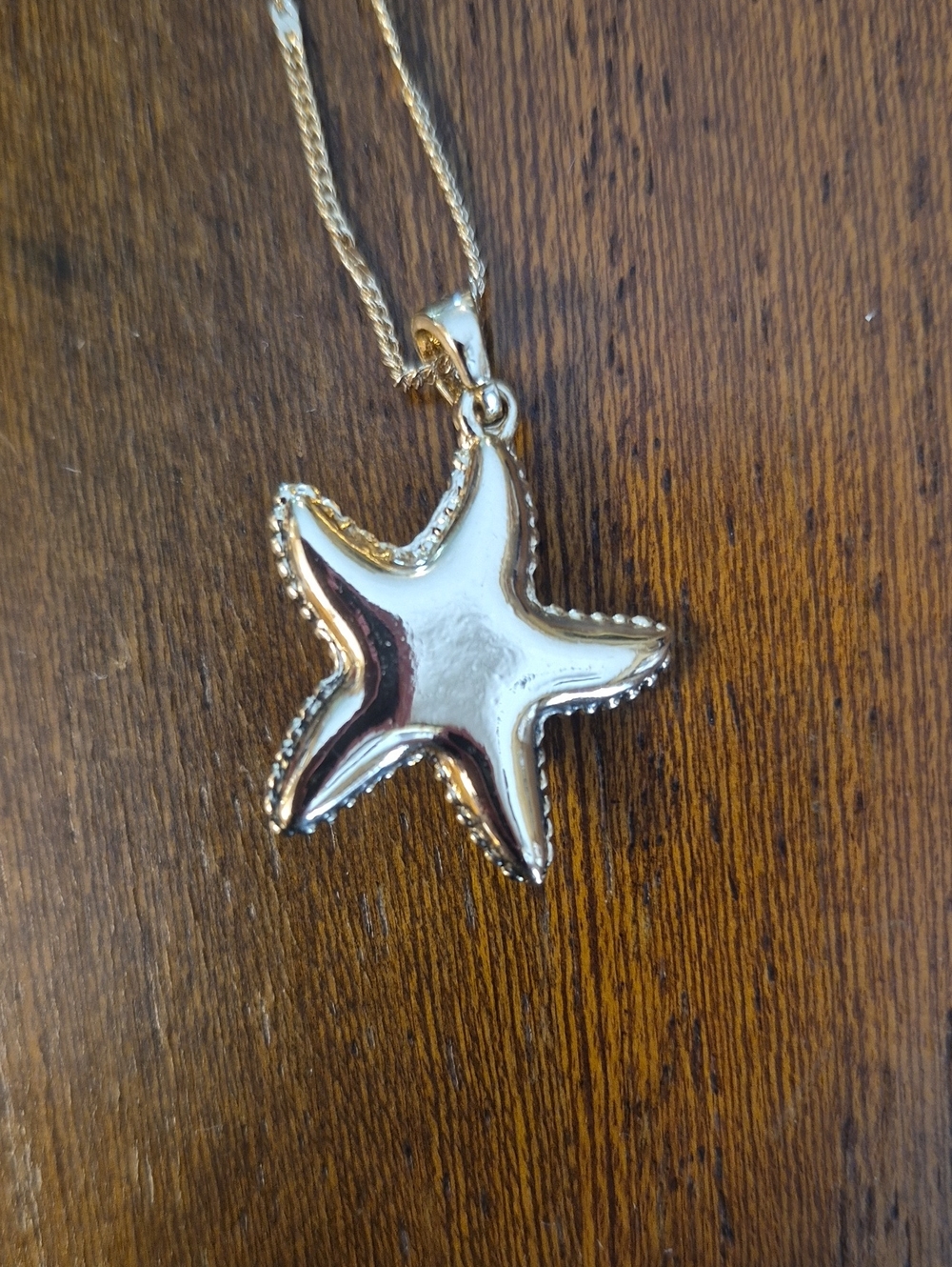 Avon 16" Chain Gold Plated Starfish Pendent With 2" Extender - Picture 6 of 8